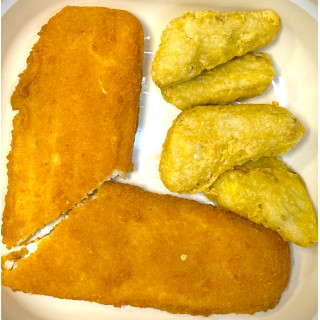 Filete de merluza rebozado con tempura de alcachofas